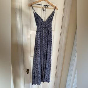 LULU’S Navy floral maxi dress